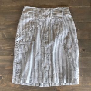 DownEast mid length skirt
